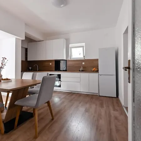 Apartment Paula Zadar