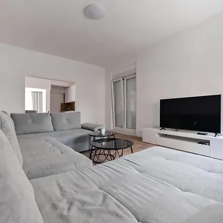 Apartment Paula